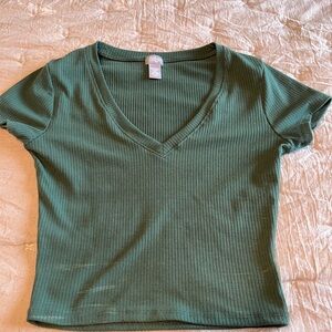 Tilly’s V-Neck Short Sleeve